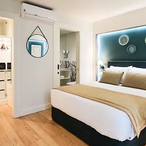 Ando Living - Sao Nicolau House Lisbona